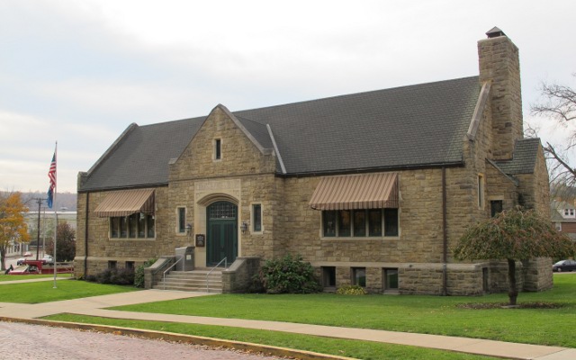 Carnegie Library of Midland exterior