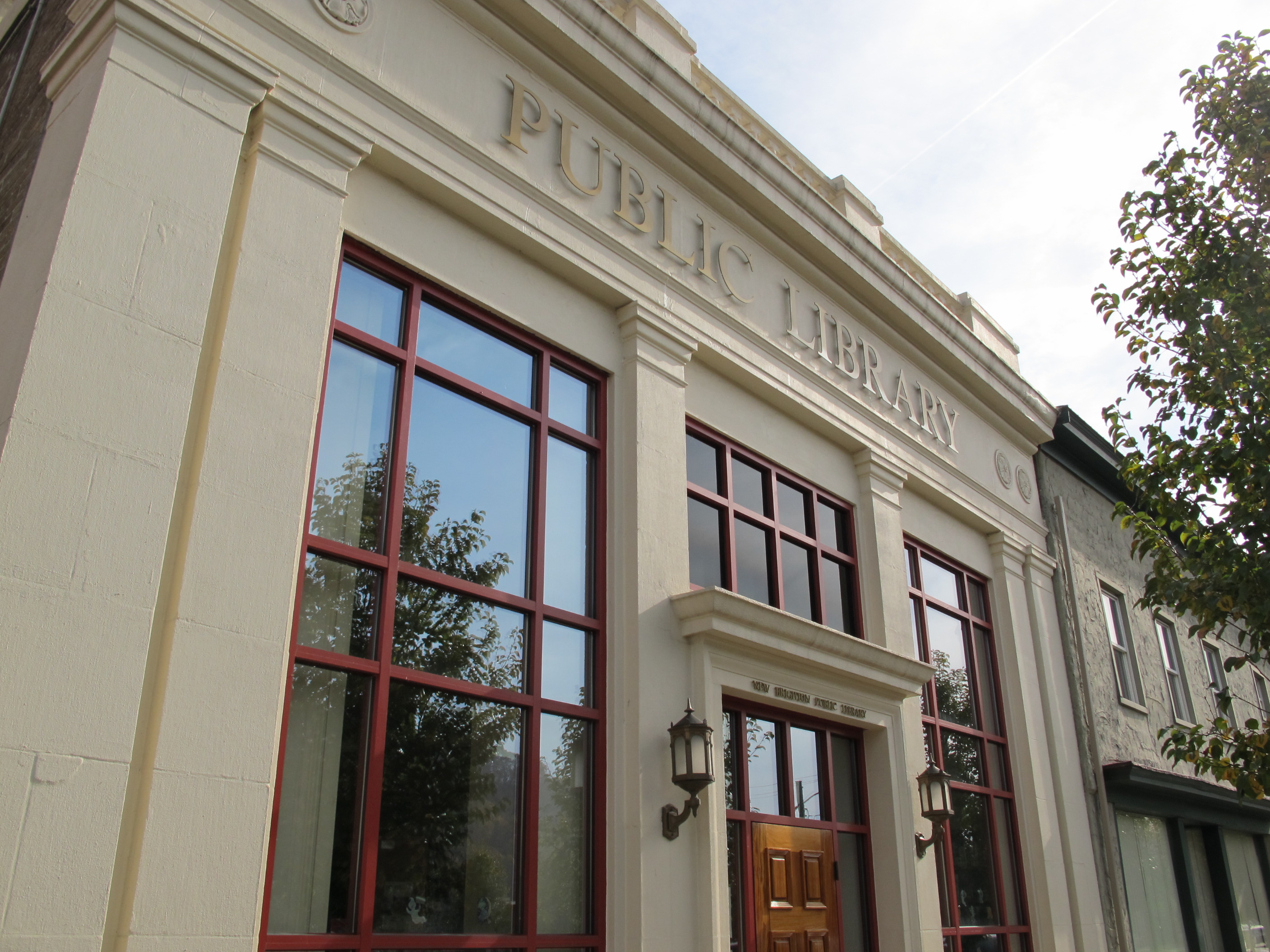 Exterior of New Brighton Public Library